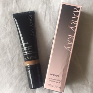 Mary Kay CC Cream SPF 15: Deep